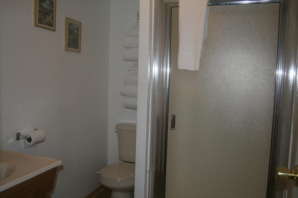 Jnr Hotel Cedarville Habitación foto