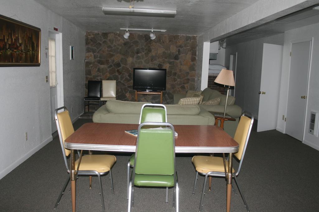Jnr Hotel Cedarville Habitación foto