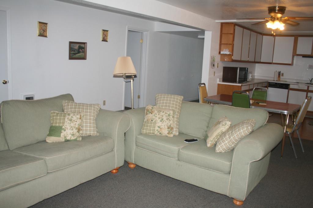 Jnr Hotel Cedarville Habitación foto